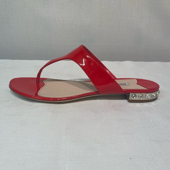 Miu Miu Thong Sandals Red Patent Leather  Metal & Rhinestone Low Heel 8.5B Italy - Picture 11 of 15